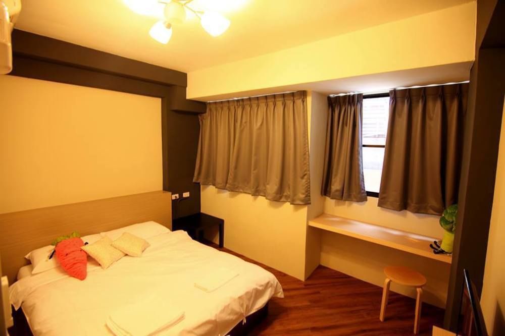 Fundi Hotel Тайнань Экстерьер фото